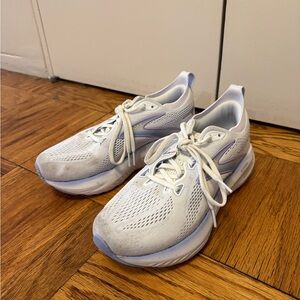 Women's Brooks Glycerin 22 / Size 8.5 / White/Blue Heron/Apricot